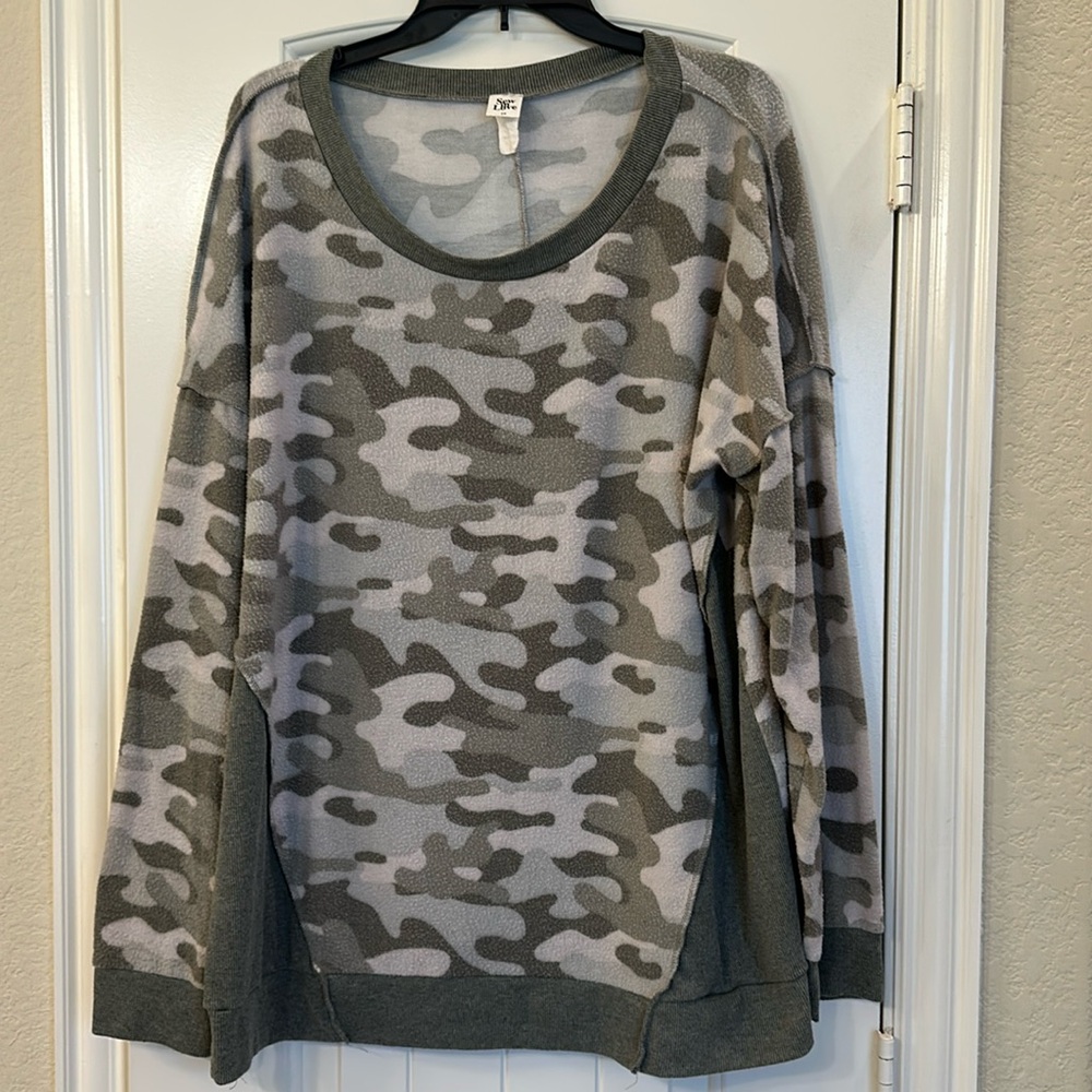 Sew In Love Camo Top 2X